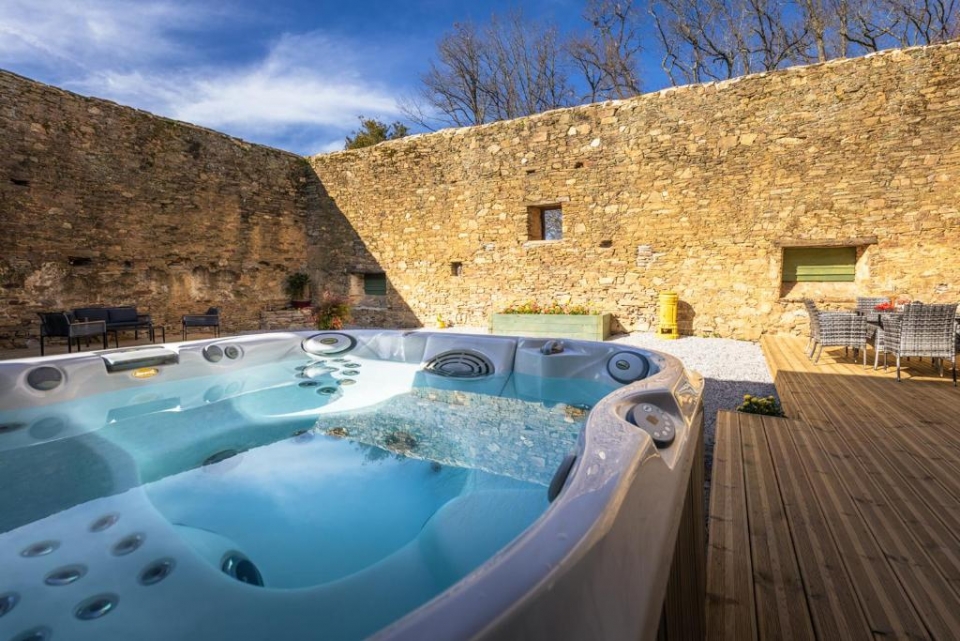 G tes Avec Jacuzzi En France Location De Vacances Gites g-tes-avec-jacuzzi-en-france-location-de-vacances-gites